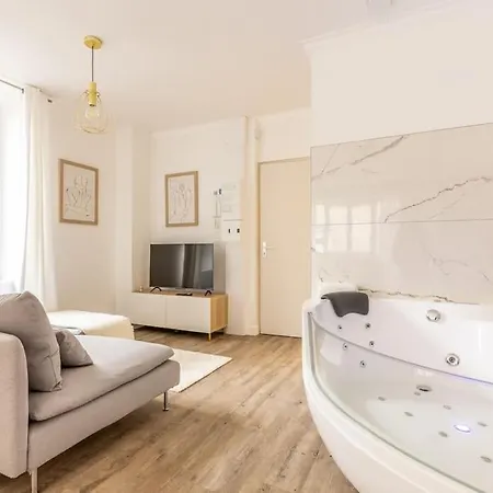 Le Doux Refuge * Dallet